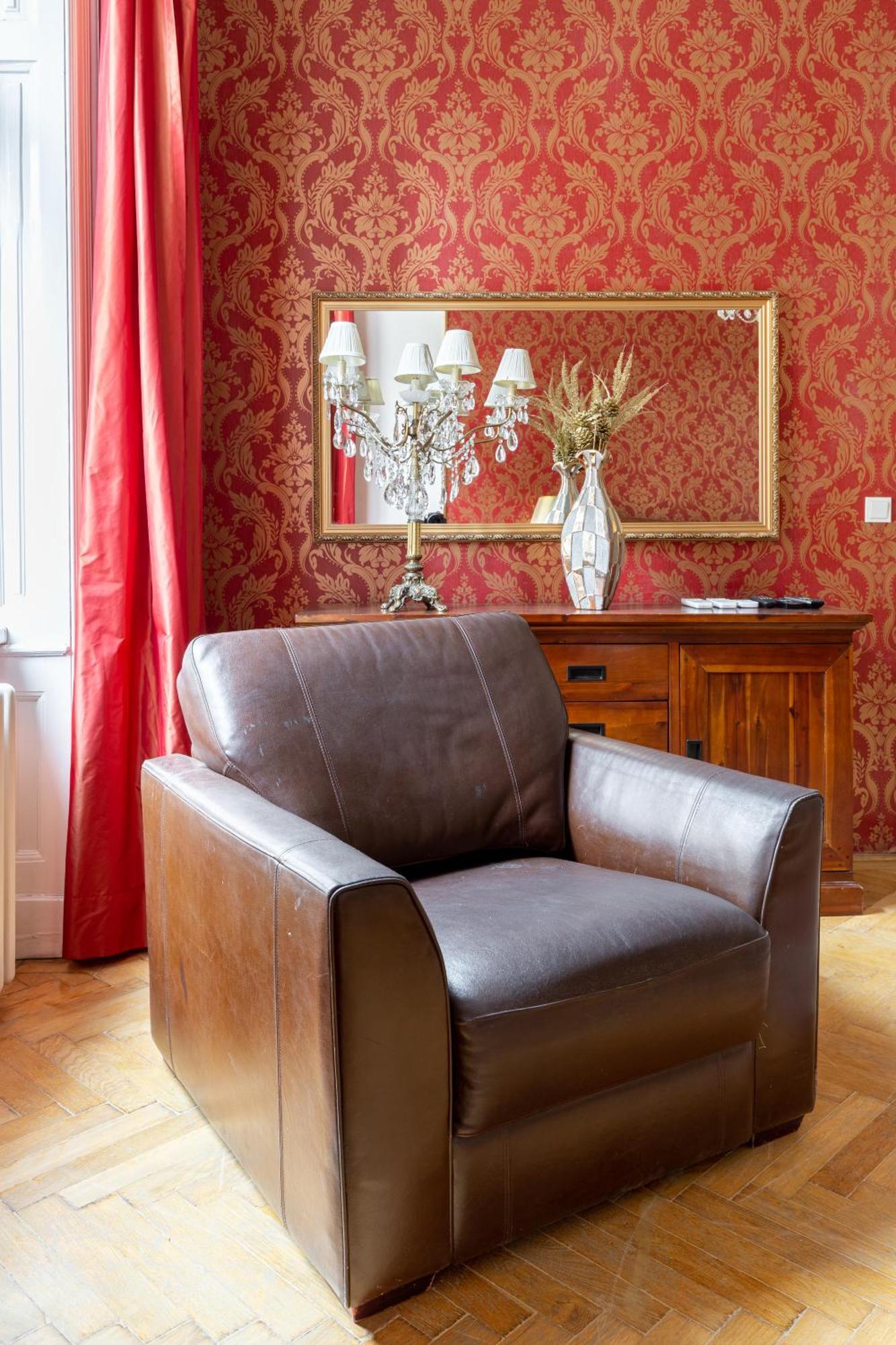 Апартаменти Rom-antique At Center *